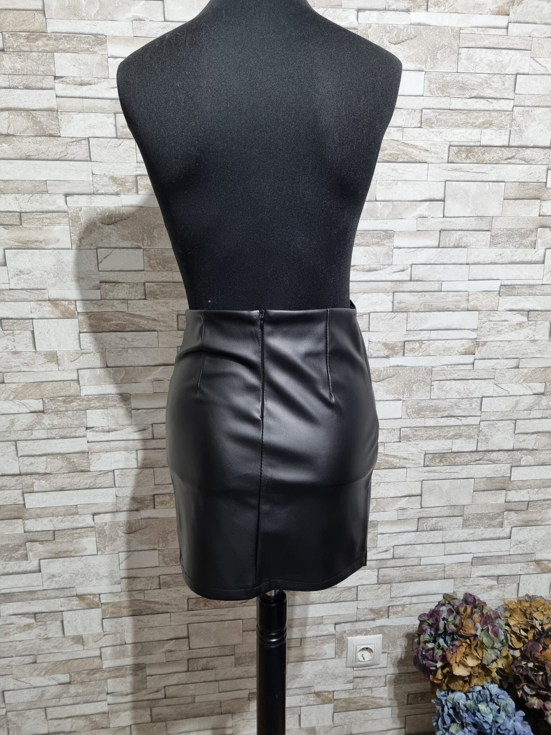 Minifalda piel - 3
