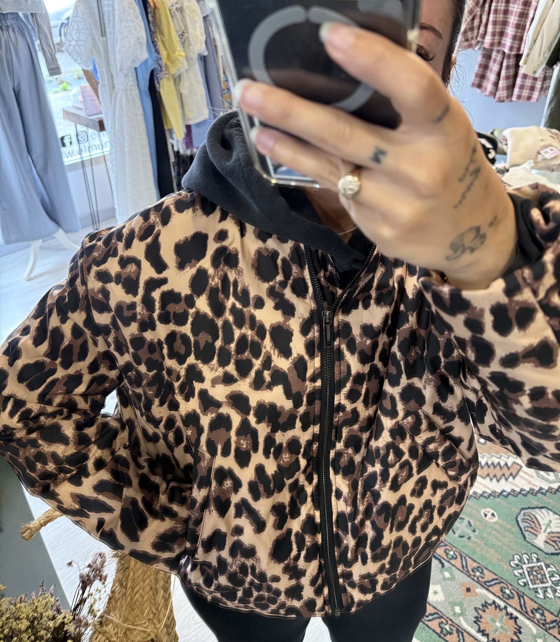 Bomber Louise - 2