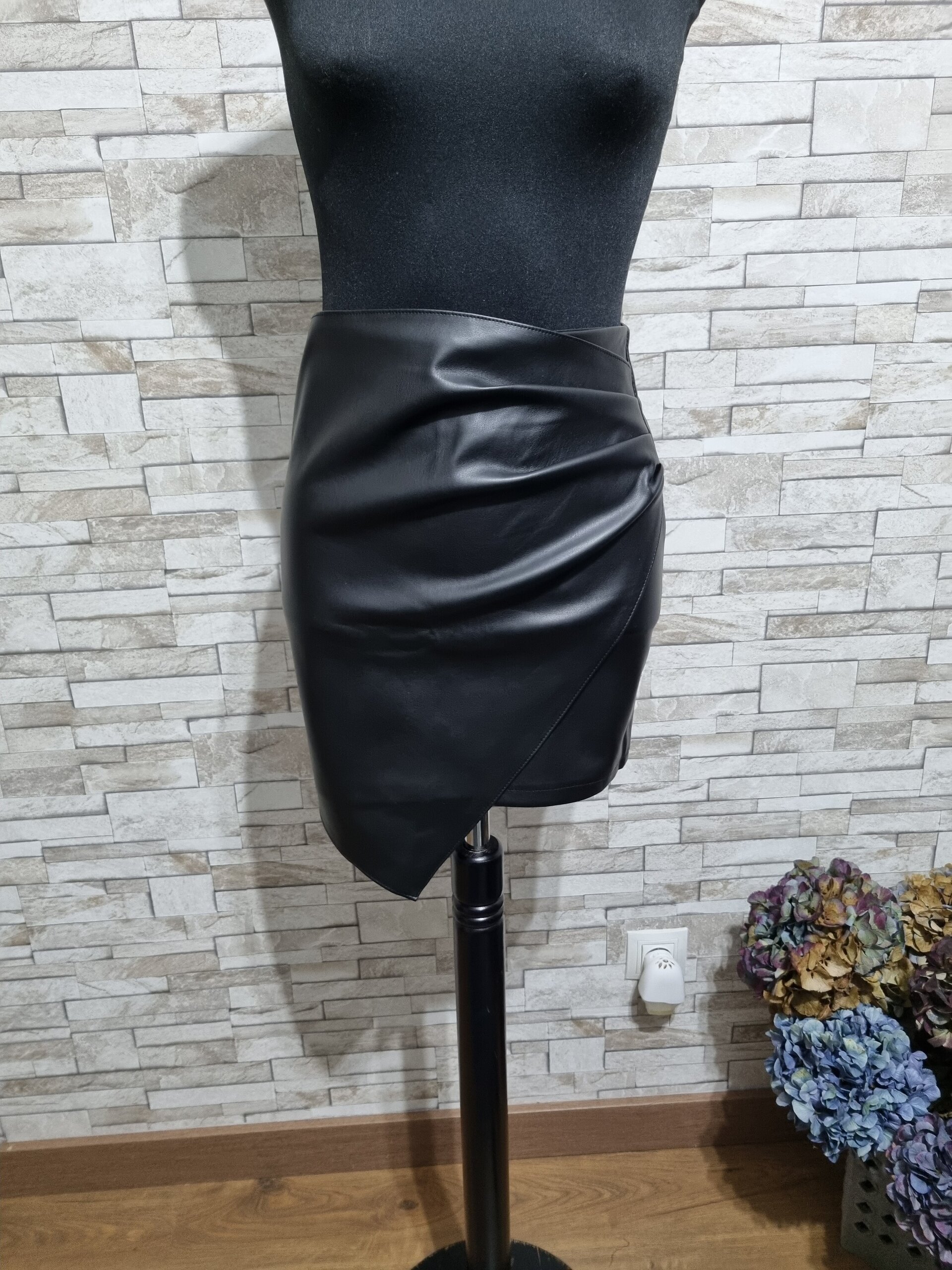 Minifalda piel - 4