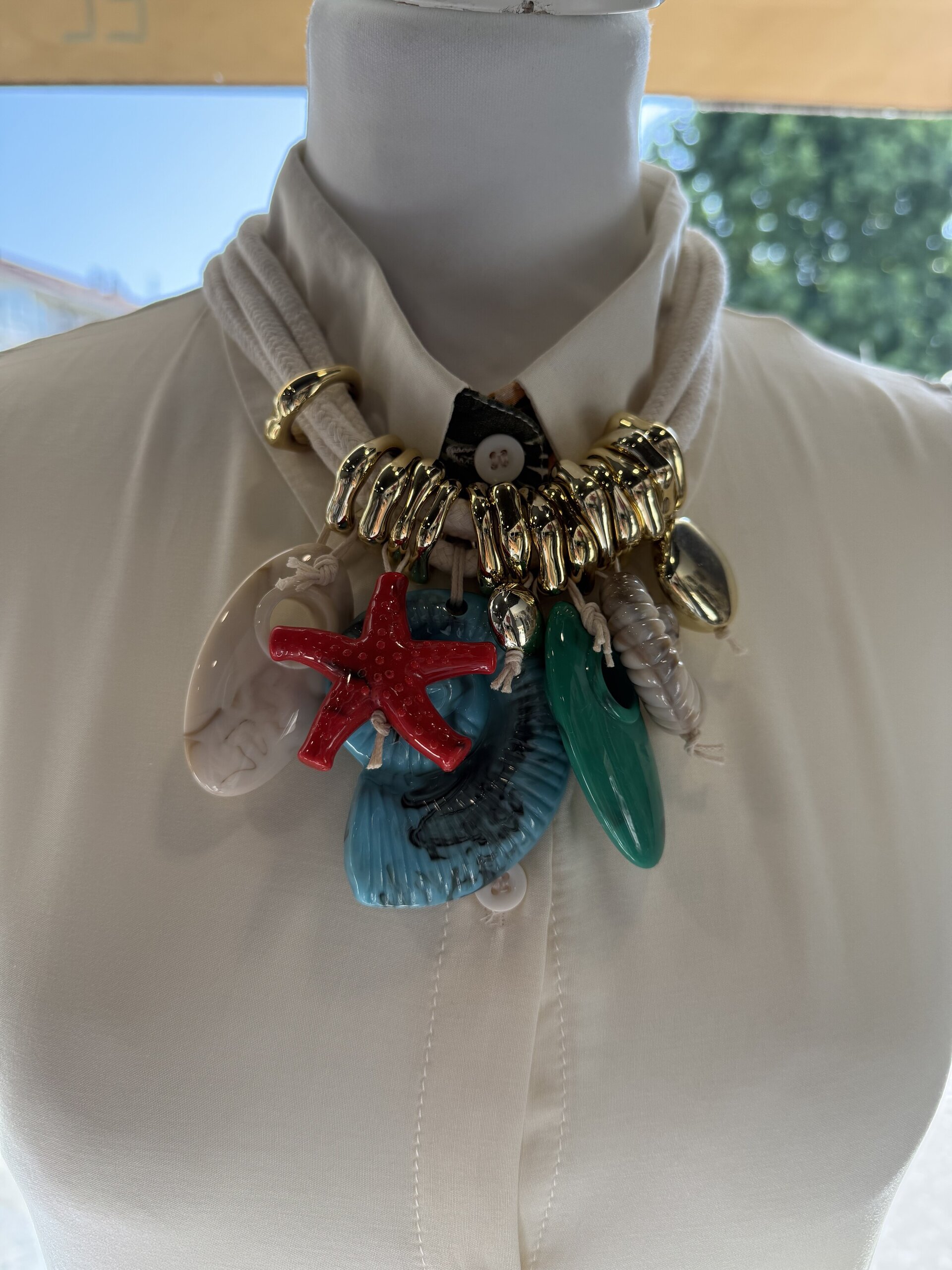 Collar conchas - 1