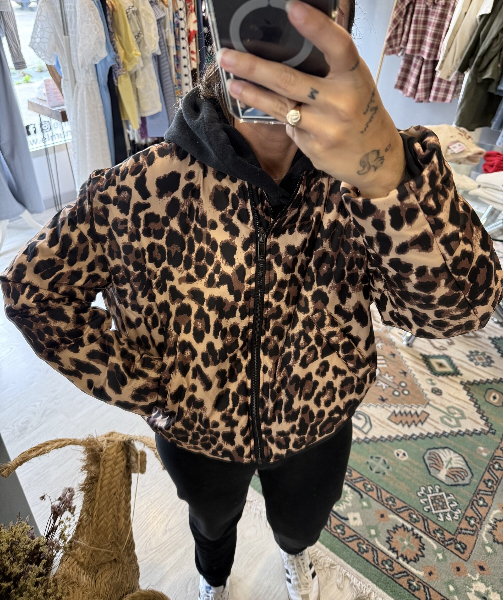 Bomber Louise - 4