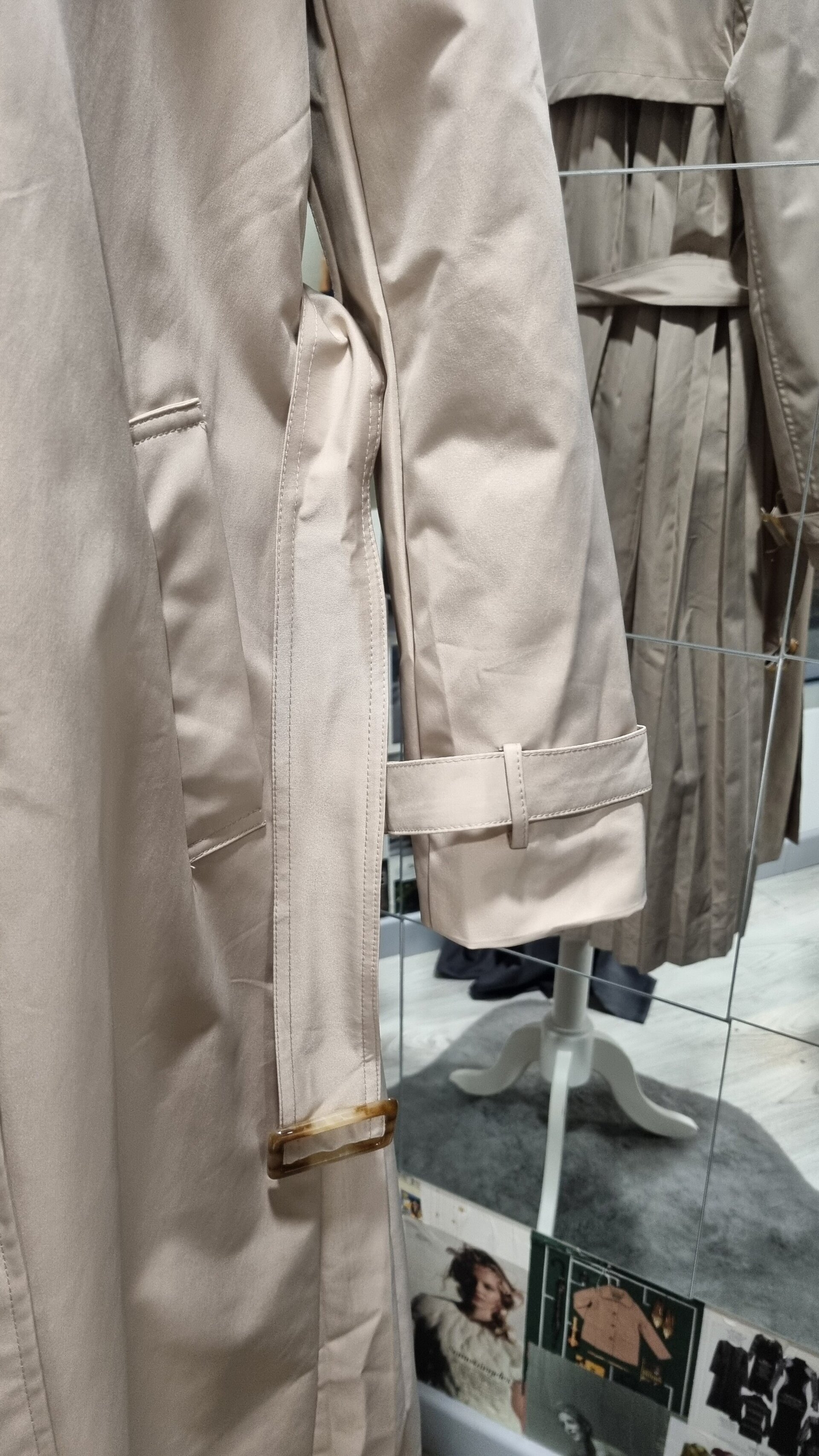 Gabardina Plis - 2